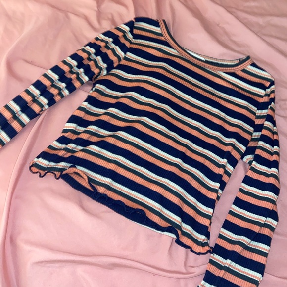 Cute long sleeve top - Picture 3 of 3